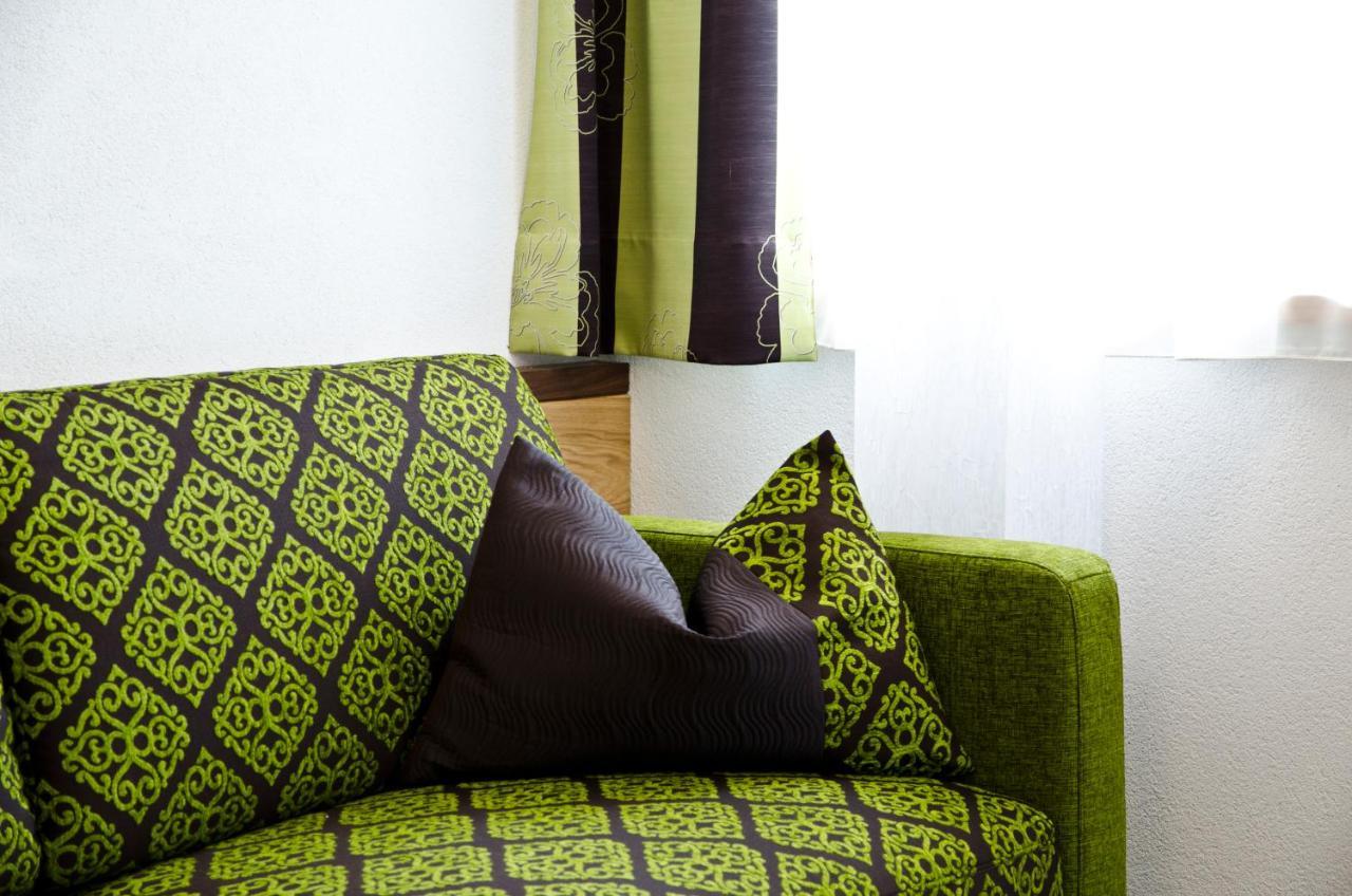 Hotel Garni Arosa Ischgl Room photo